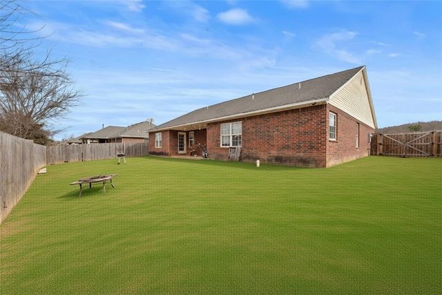 1329 Homestead Lane, West Fork, AR 72774