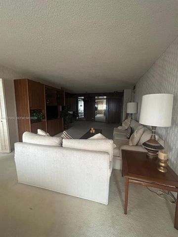 251 174th St 1820, Sunny Isles Beach, FL 33160