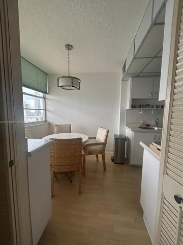 251 174th St 1820, Sunny Isles Beach, FL 33160