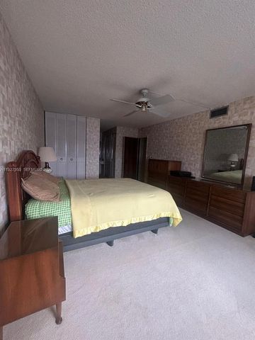 251 174th St 1820, Sunny Isles Beach, FL 33160