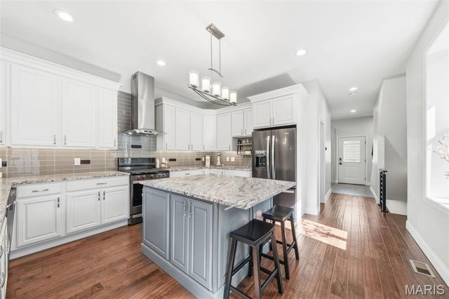 5223 Botanical Avenue, St Louis, MO 63110