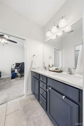 5223 Botanical Avenue, St Louis, MO 63110