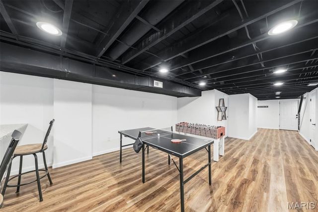 5223 Botanical Avenue, St Louis, MO 63110