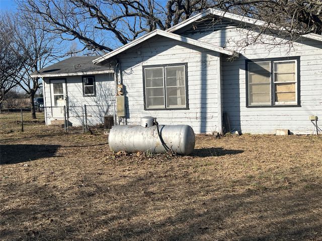 4012 Fm 47, Point, TX 75472