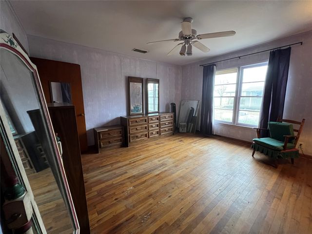 4012 Fm 47, Point, TX 75472