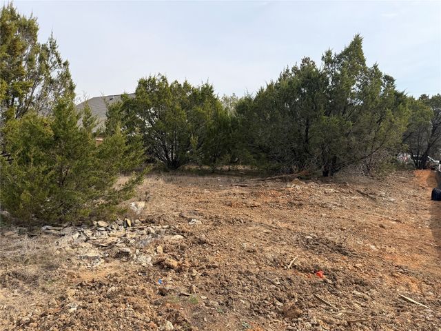 2304 Pedernales Court, Granbury, TX 76048