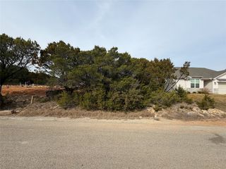 2304 Pedernales Court, Granbury, TX 76048