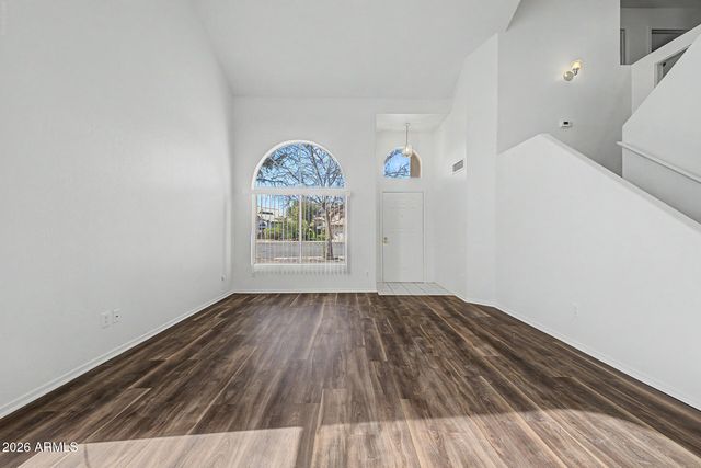 3121 E WAGONER Road, Phoenix, AZ 85032