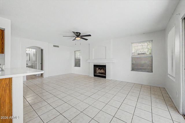 3121 E WAGONER Road, Phoenix, AZ 85032