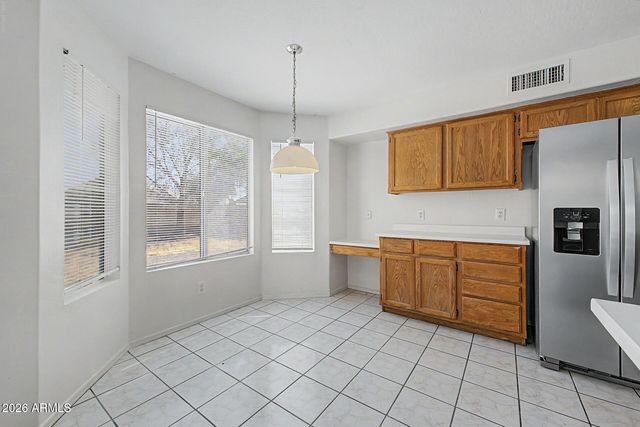 3121 E WAGONER Road, Phoenix, AZ 85032