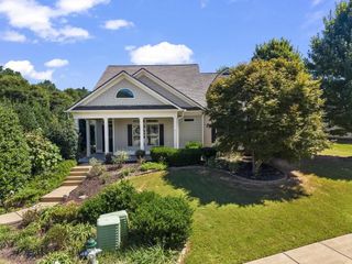 152 Stonebridge Crossing, Newnan, GA 30265