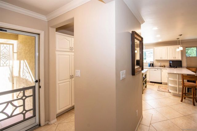 6406-08 N Radio Dr, San Diego, CA 92114