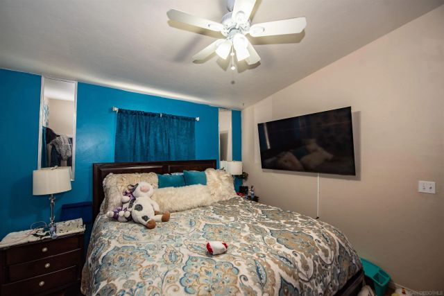 6406-08 N Radio Dr, San Diego, CA 92114