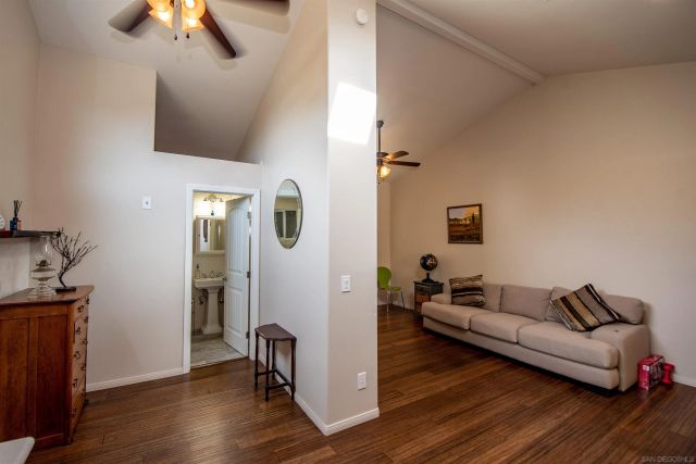 6406-08 N Radio Dr, San Diego, CA 92114