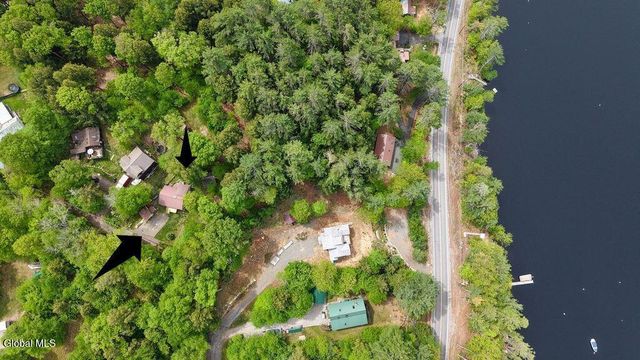 34 Lakeview Terrace, Hadley, NY 12835