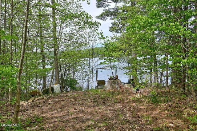 34 Lakeview Terrace, Hadley, NY 12835