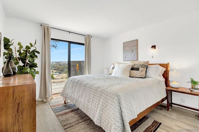 3854 56 Via Del Mar, San Diego, CA 92130