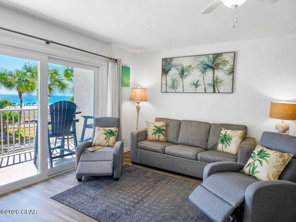 Image 11 of property listing at 8743 Thomas Drive 209, Panama City Beach, FL 32408