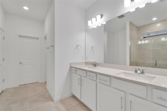 6573 ASBURY BARNES LANE, Wesley Chapel, FL 33545