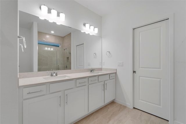 6573 ASBURY BARNES LANE, Wesley Chapel, FL 33545