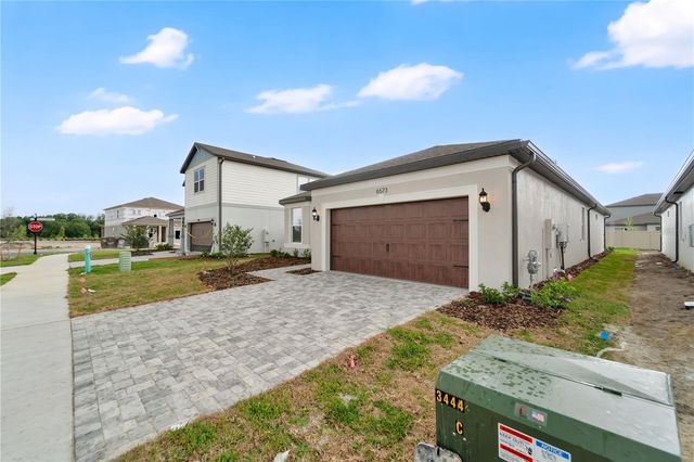 6573 ASBURY BARNES LANE, Wesley Chapel, FL 33545