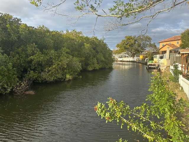 5419 SWEETWATER TERRACE CIRCLE 3-20, Tampa, FL 33634