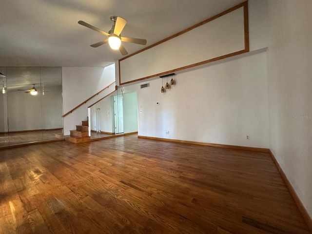 5419 SWEETWATER TERRACE CIRCLE 3-20, Tampa, FL 33634