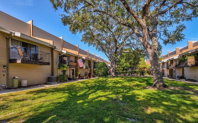 5419 SWEETWATER TERRACE CIRCLE 3-20, Tampa, FL 33634