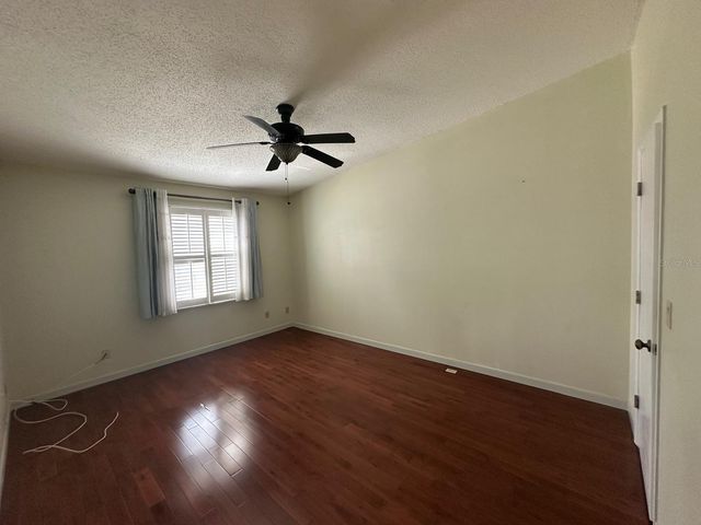 5419 SWEETWATER TERRACE CIRCLE 3-20, Tampa, FL 33634