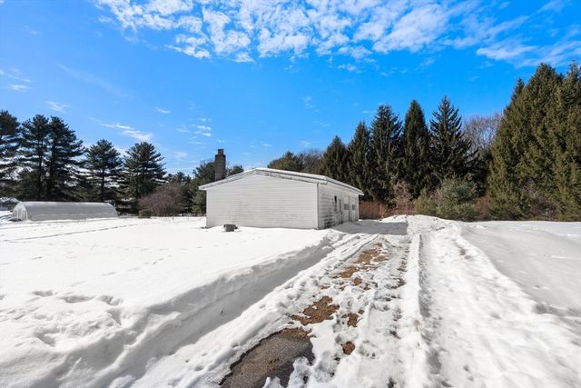 87 Landham Rd, Sudbury, MA 01776
