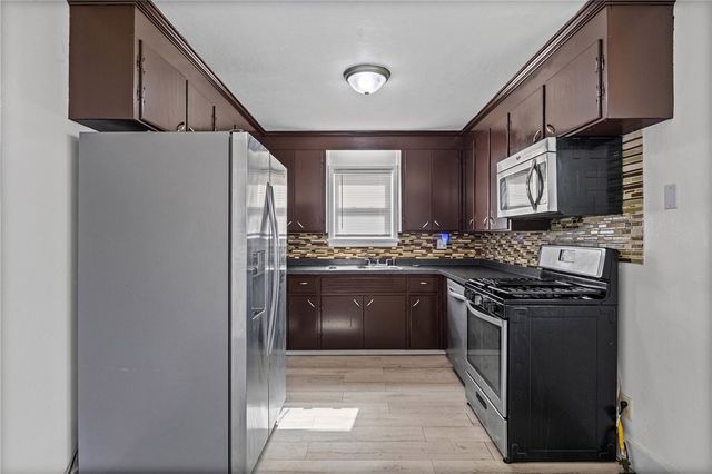 591 Britton Road, Greece, NY 14616