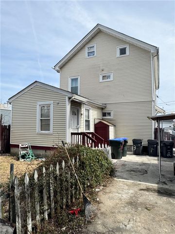 166 Bath Street, Providence, RI 02908