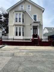 166 Bath Street, Providence, RI 02908