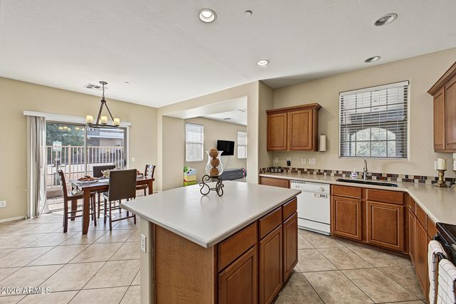 1657 E ELGIN Street, Gilbert, AZ 85295
