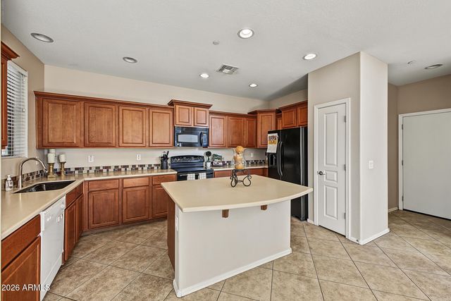 1657 E ELGIN Street, Gilbert, AZ 85295
