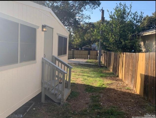 25226 Pat Pkwy, San Antonio, TX 78257