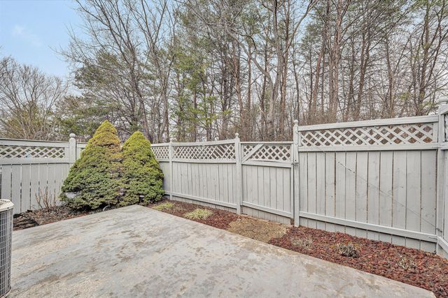 375 Tinkerview DR, Cloverdale, VA 24077