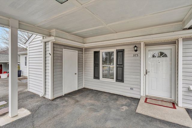 375 Tinkerview DR, Cloverdale, VA 24077
