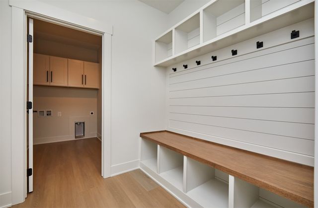 4637 179th Street, Urbandale, IA 50323