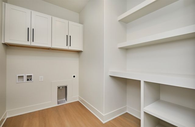 4637 179th Street, Urbandale, IA 50323