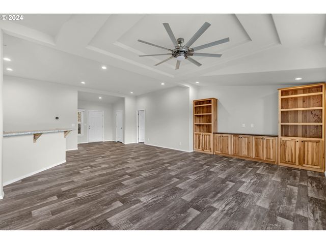 23002 Ne 58TH St, Vancouver, WA 98682