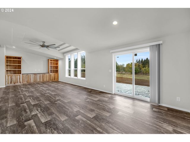 23002 Ne 58TH St, Vancouver, WA 98682
