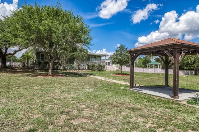 7257 Kurt Drive, Brenham, TX 77833