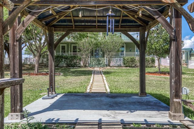 7257 Kurt Drive, Brenham, TX 77833