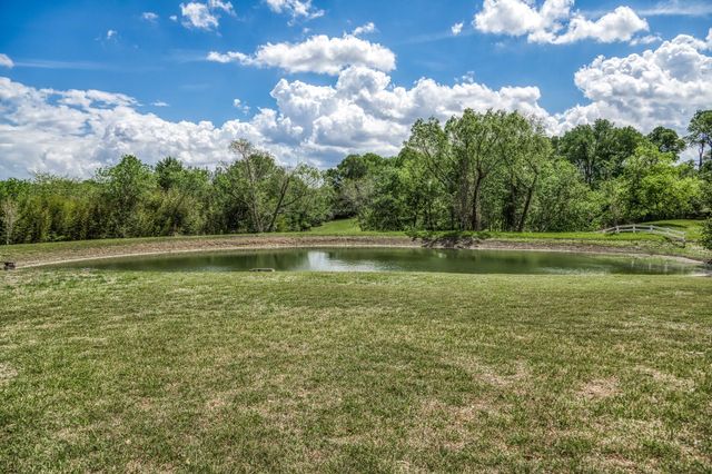 7257 Kurt Drive, Brenham, TX 77833