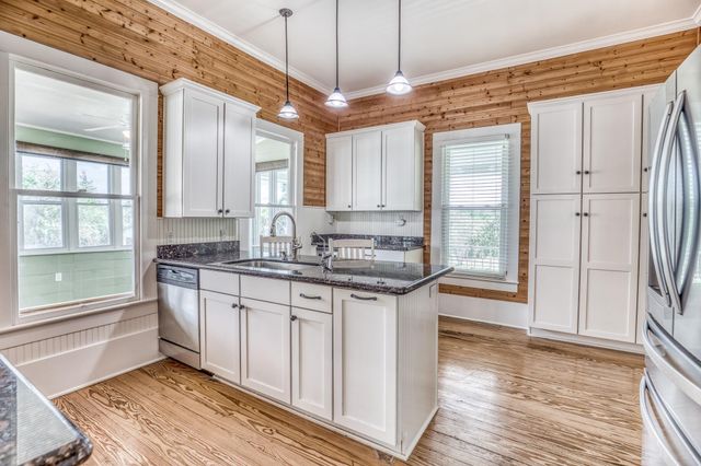 7257 Kurt Drive, Brenham, TX 77833