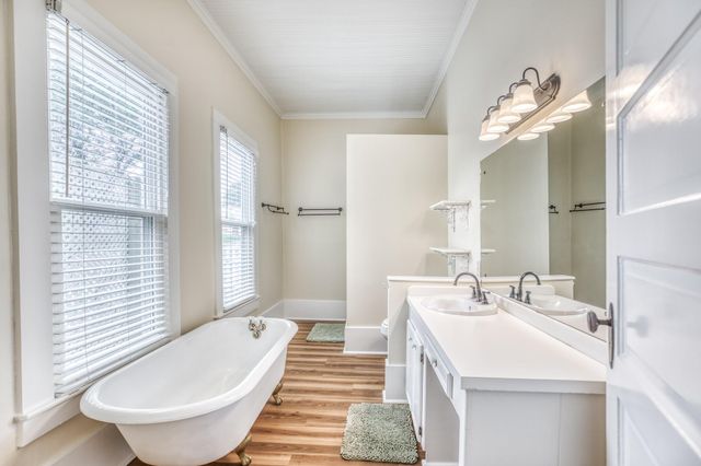 7257 Kurt Drive, Brenham, TX 77833