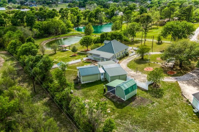 7257 Kurt Drive, Brenham, TX 77833
