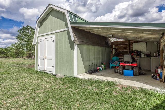 7257 Kurt Drive, Brenham, TX 77833