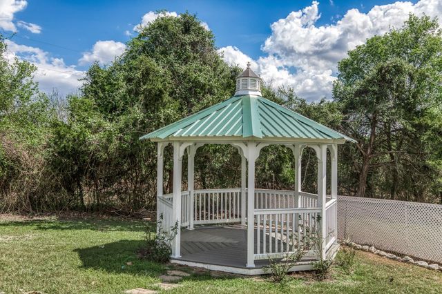 7257 Kurt Drive, Brenham, TX 77833